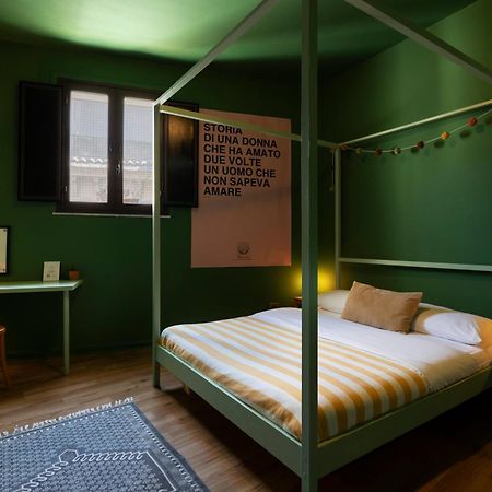 Homestay Rooftop Катания Екстериор снимка
